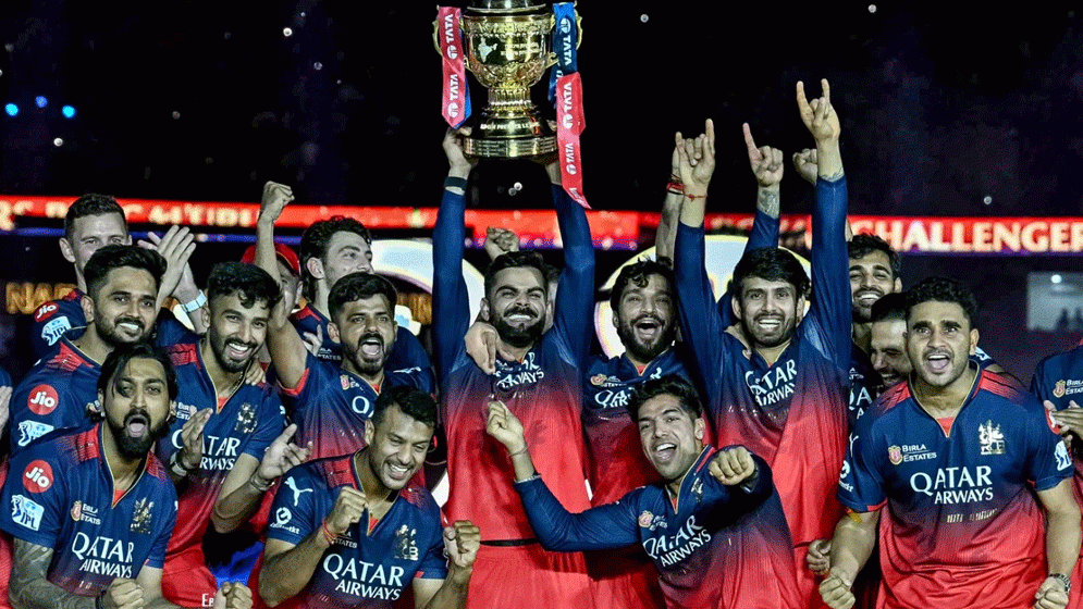 আইপিএলের আঠারো বছর: গ্রাম থেকে গ্ল্যামারে,এক ক্রিকেট বিপ্লবের নাম